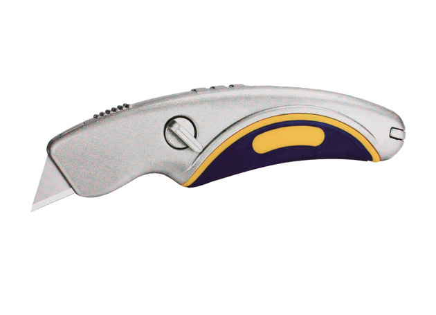 
	Paper knife
	Press down and rotate the button to open the knife
	Blade storage
	Blade size: 19mm